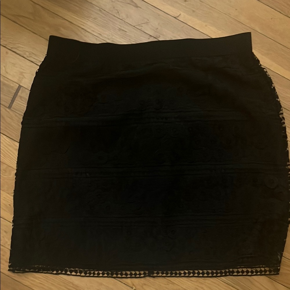 Loft black pencil skirt - size 16